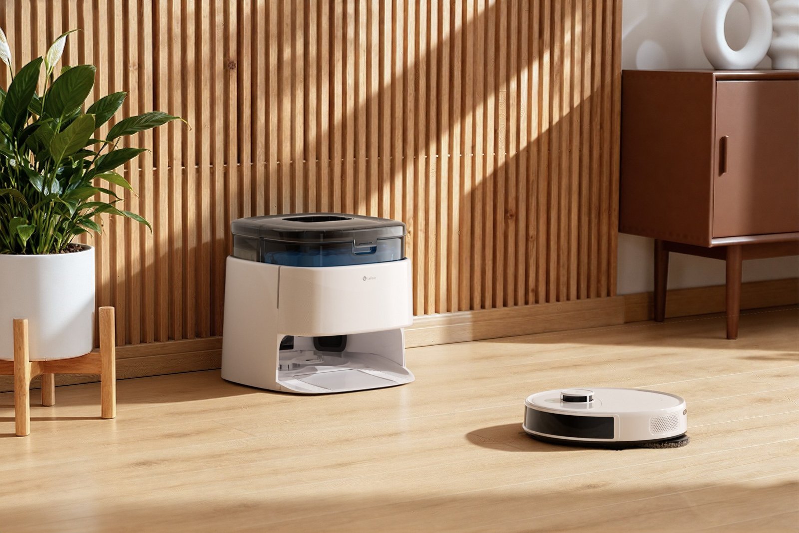 Imagen del robot aspirador Lefant M3 en acción