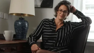 Madelaine Thomas, fundadora de Image Angel, con una marca de agua forense invisible en una imagen