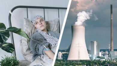 Imagen de una central nuclear y un médico trabajando en un laboratorio