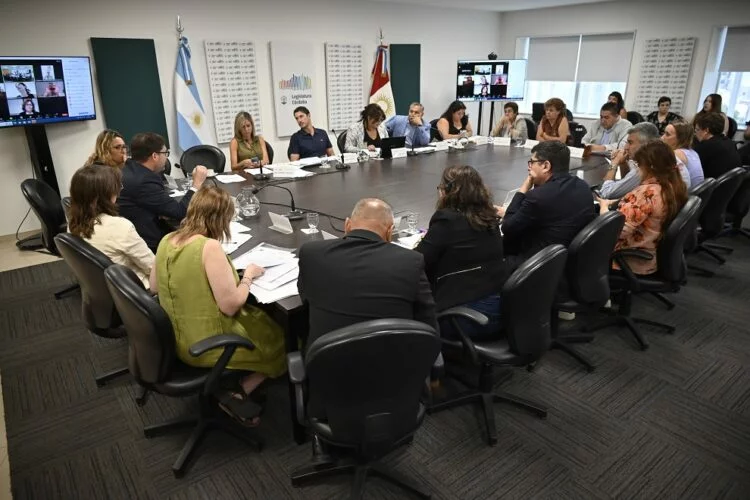 Sesión de la Legislatura de Córdoba discutiendo la reforma de la Ley de Tránsito