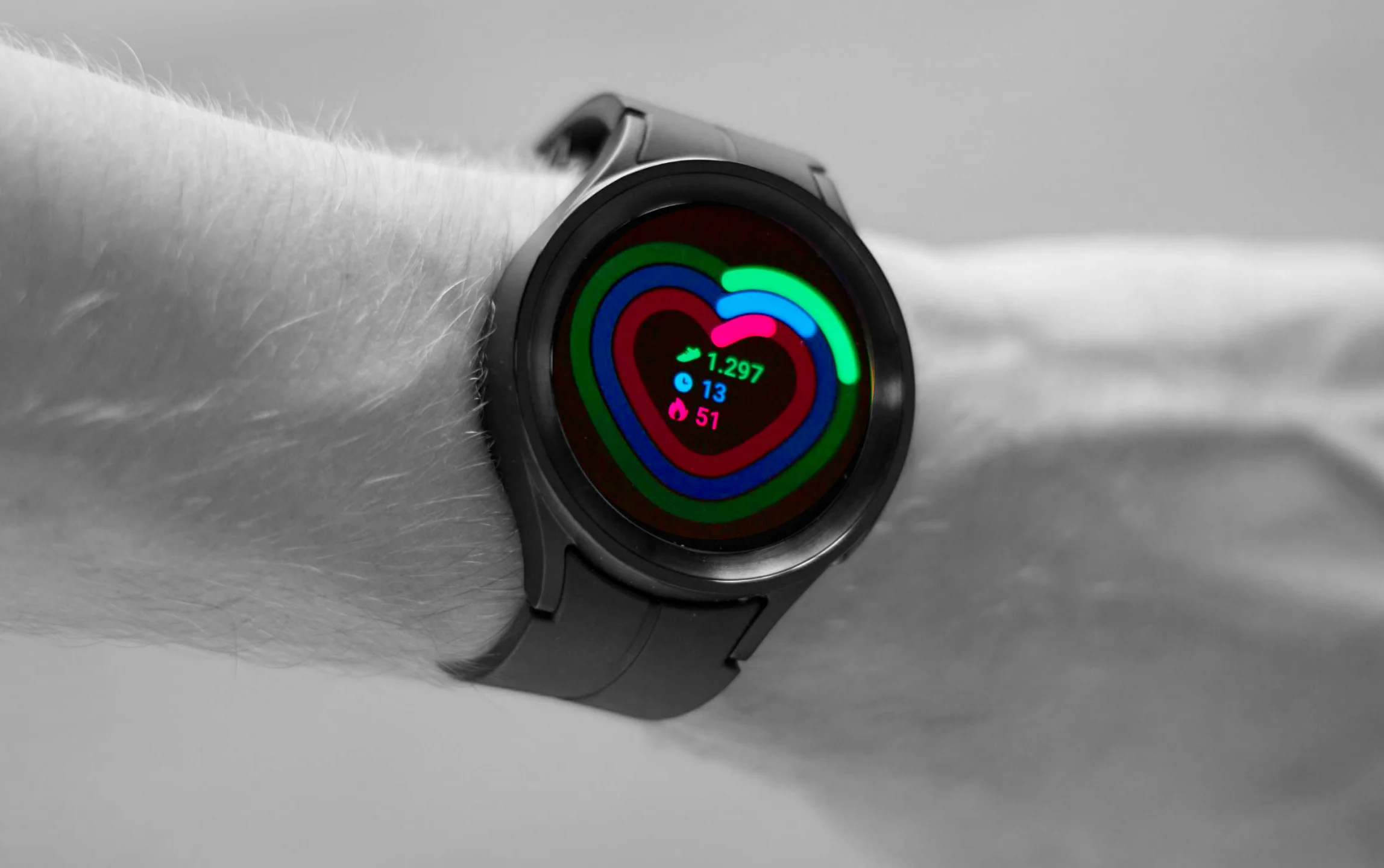 Imagen de un Galaxy Watch 6 en la muñeca