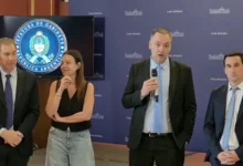 Manuel Adorni en un brindis de fin de año en la Casa Rosada