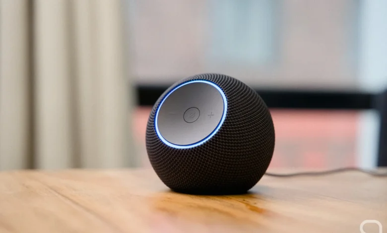 Imagen de un altavoz inteligente con Alexa