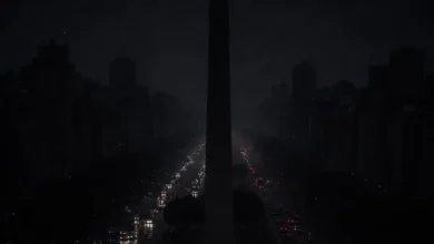Imagen de un corte de luz en una calle de Buenos Aires