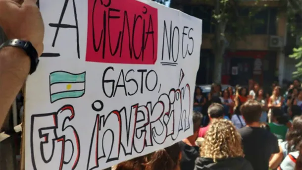 El Senado argentino durante la sesión de aprobación del Presupuesto 2026