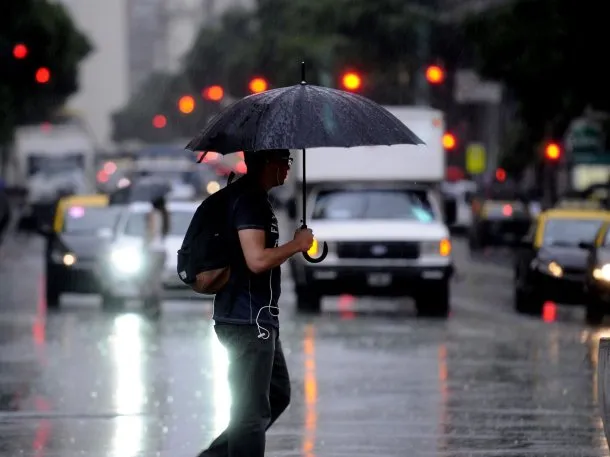 Imagen de tormenta en el AMBA