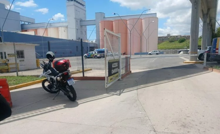 Imagen de un cuidacoches informal