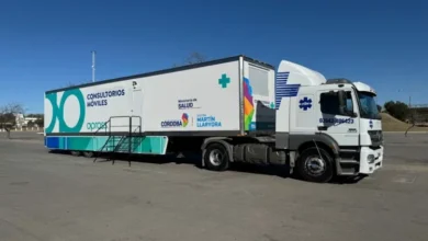 El camión multiconsultorio de Apross se instala en Santa María de Punilla