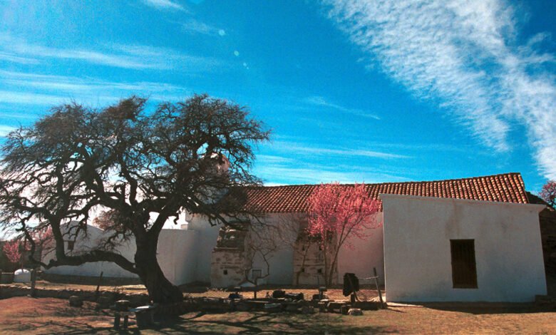 Imagen de una estancia jesuítica en verano