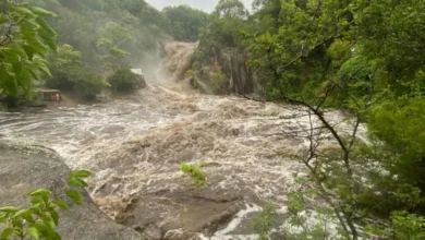 Imagen del arroyo Tanti durante la crecida