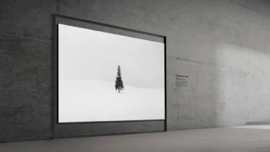 Imagen de la TV Samsung R95H con su diseño impresionante y pantalla de 130 pulgadas