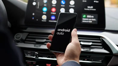 Imagen de un coche con Android Auto en el tablero de instrumentos