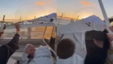 Imagen de un techo de un boliche derrumbado