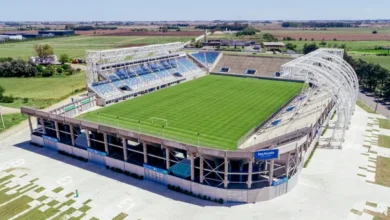 Imagen de los jugadores de Boca y Olimpia en el campo de juego