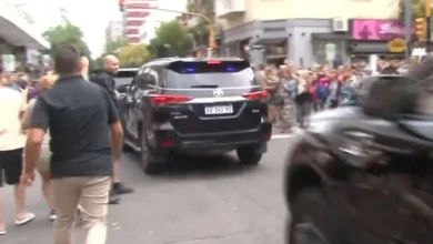 Imágenes de la tensión en Mar del Plata con Milei