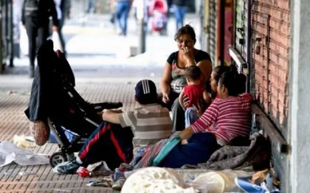 Gráfico que muestra la disminución de la pobreza en la Ciudad de Buenos Aires