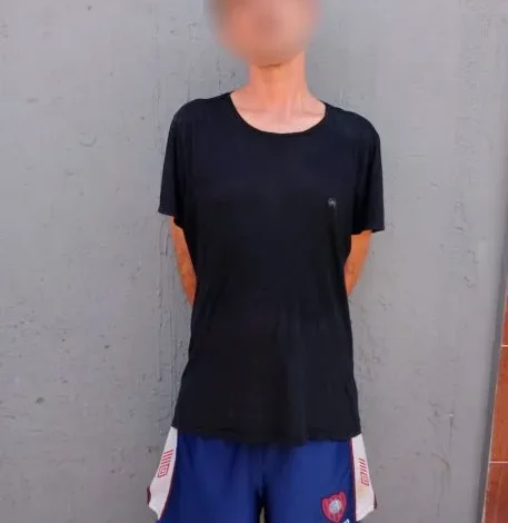 Imagen de un punguista detenido por la policía en el barrio de Flores