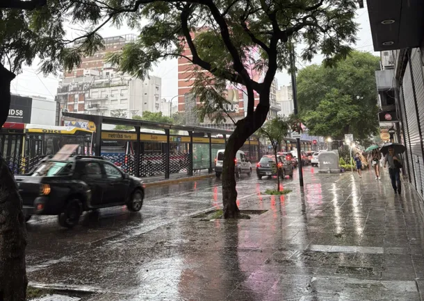 Tormenta en el AMBA con lluvias y viento