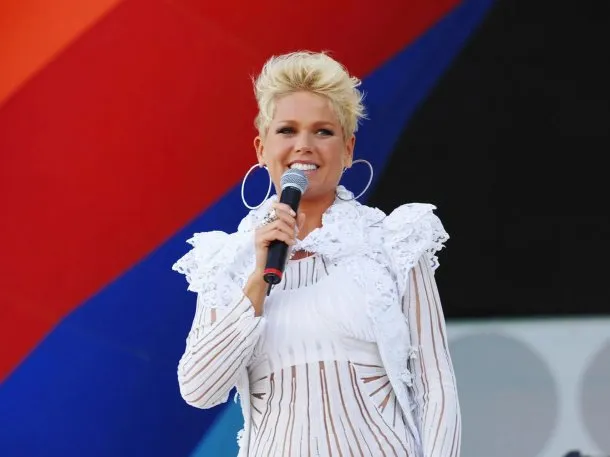 Xuxa y Guido Kaczka en una imagen representativa