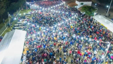 Turistas disfrutando en la costa de Córdoba