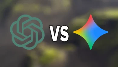 Imagen de una persona interactuando con una IA