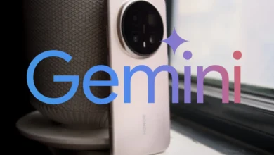 Gemini, la IA de Google, en pantalla dividida leyendo el contenido de otra app