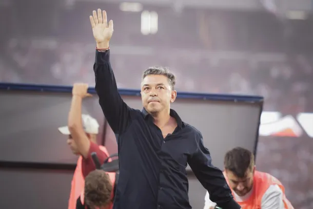 Marcelo Gallardo en el banco de River Plate