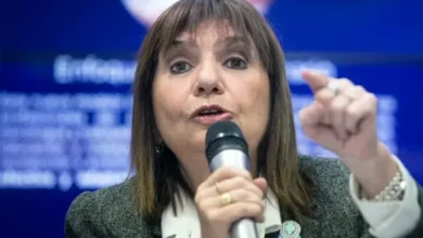 Patricia Bullrich habla sobre la Reforma Laboral en una sesión del Senado