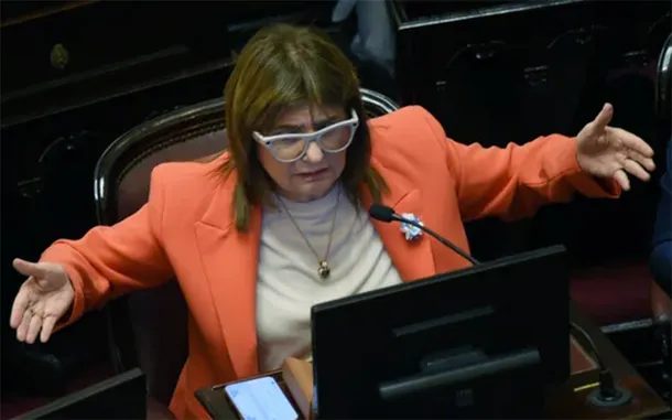 Patricia Bullrich habla sobre la Reforma Laboral en el Senado