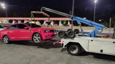 Policía secuestrando autos tuneados en la General Paz