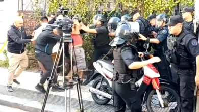 Camarógrafo de TV agredido por la Policía Federal en el Congreso