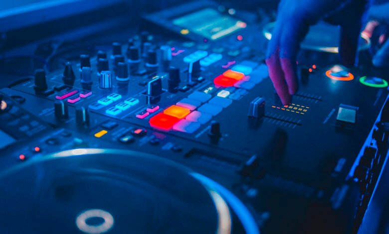 Tardes en el Centro Cultural Córdoba, un ciclo de DJs que conecta a la comunidad