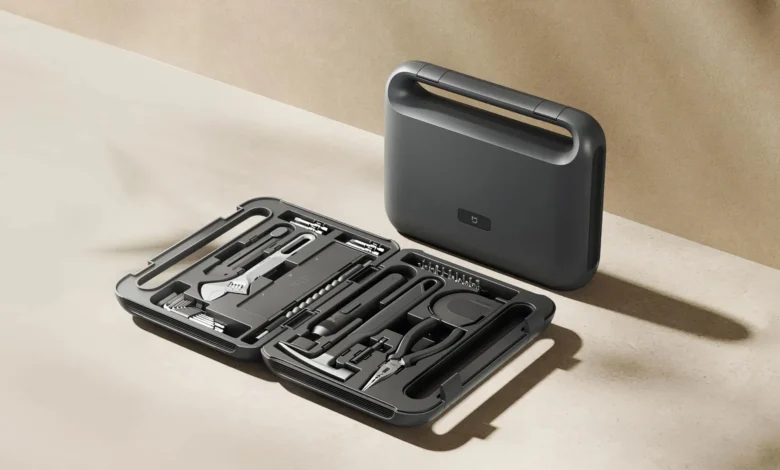 Kit de herramientas de Xiaomi con destornillador eléctrico y otros accesorios
