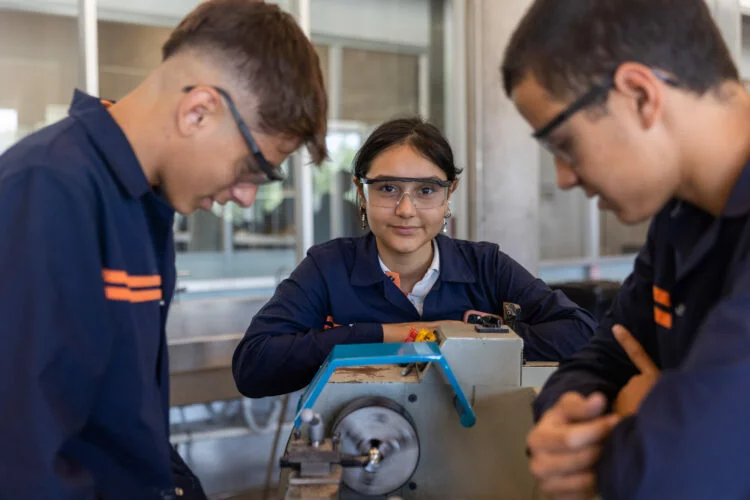 Estudiantes de secundaria técnica en Córdoba