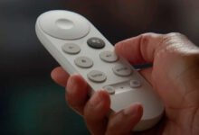 Una Smart TV con varios dispositivos conectados