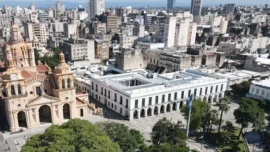 Imagen de la plataforma del Super Ofertón 2026 con logotipos de comercios participantes