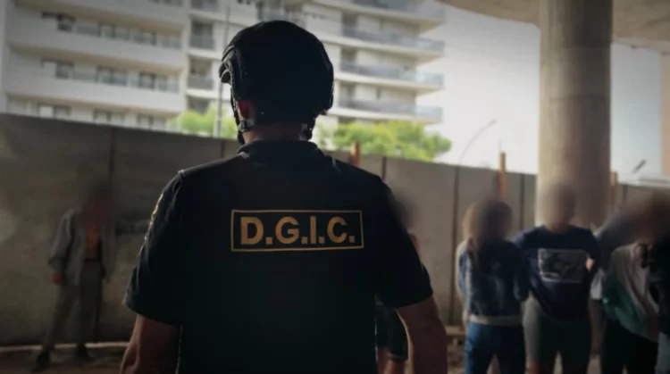 Imágenes de la zona de seguridad en 'La Mole' después del desalojo