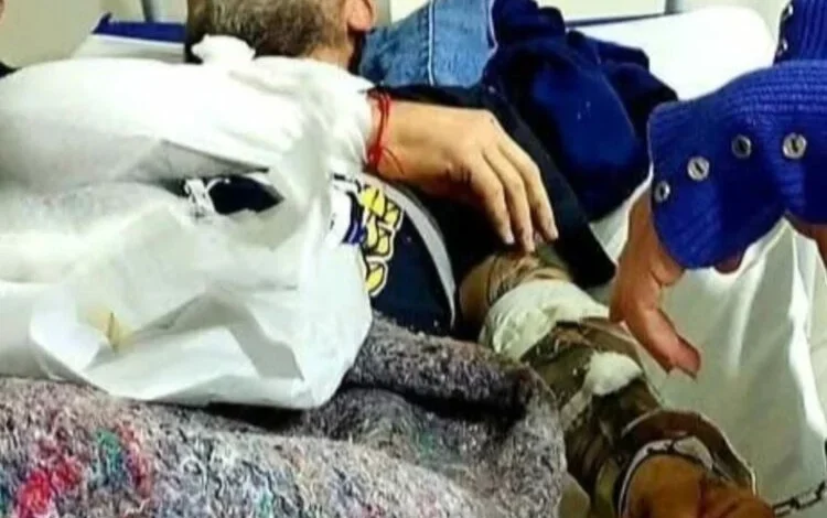 Federico Giuliani, secretario general de ATE Córdoba y de la CTA Córdoba, en una protesta