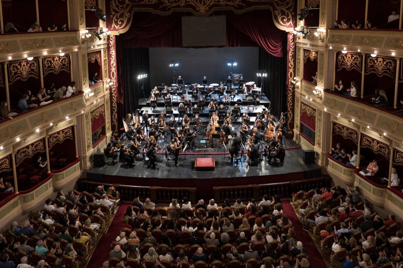 Concierto de la Orquesta Sinfónica de Córdoba en el Teatro del Libertador