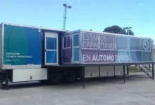 Aula móvil en una localidad de Córdoba