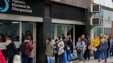 Imagen de una persona con discapacidad en un entorno de atención médica