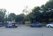 Imagen de una escuela en San Cristóbal, Santa Fe, después del ataque