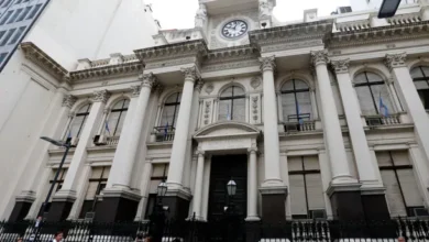 Imagen de un juez en un tribunal de justicia laboral
