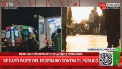 Imagen de un boliche con un escenario derrumbado