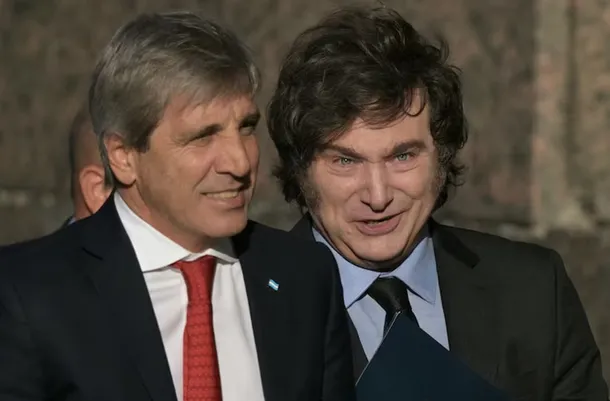 Luis Caputo en un evento económico