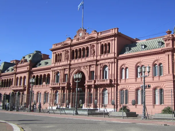 Imagen de la Plaza de Mayo durante una vigilia por la Memoria