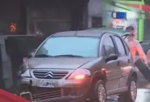 Vehículos involucrados en un choque por aquaplaning en San Cristóbal