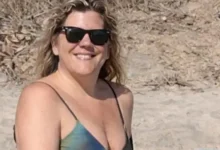 Imagen de Dominique Metzger en una playa de Uruguay