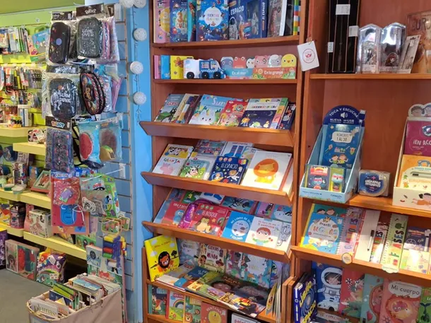 Juguetería Giro Didáctico con juguetes y diversiones para niños