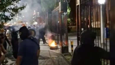 Protesta de la Policía de Jujuy frente a la Casa de Gobierno